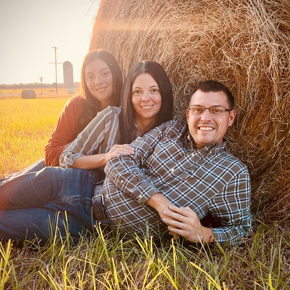 Meet your Posher, Karen - Picture 5 of 6